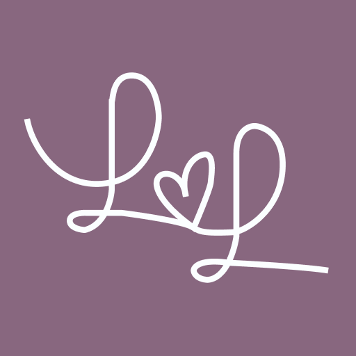 Lauries Love logo