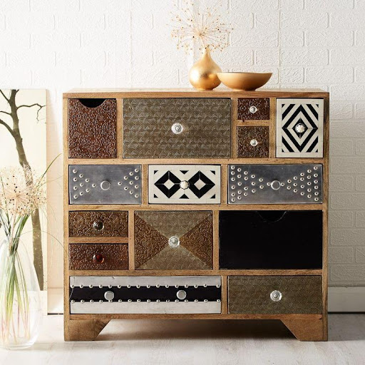 Screenshot of Chest of Drawers