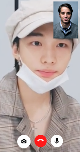 Android application Hyunjin Fake Video Call & Chat screenshort