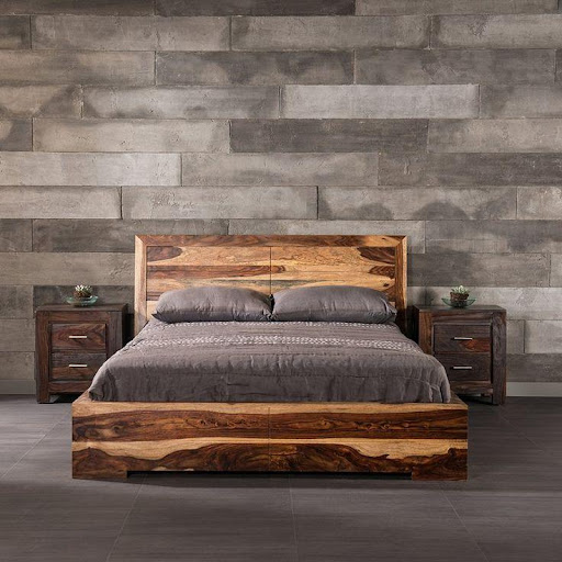 Screenshot of Wooden Bed