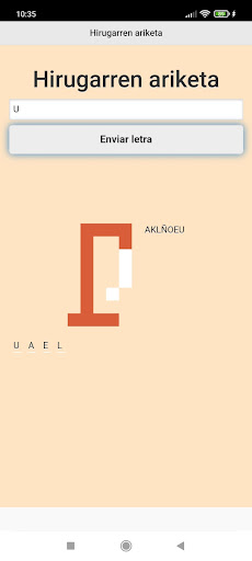 FemIstorioApp Screen 2