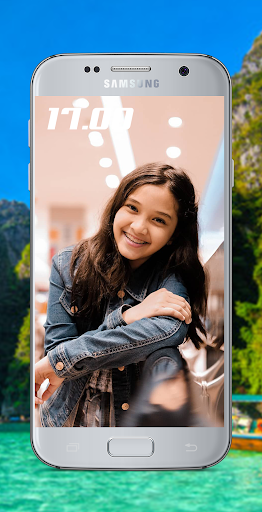 Naisa Alifia Yuriza Wallpaper HD 4k