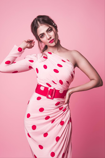 Malavika Mohanan Wallpapers HD