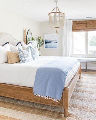 White Bedroom Screen 2
