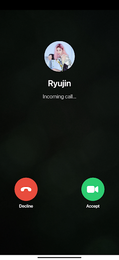 ITZY Call - Fake Video Call Screen 2