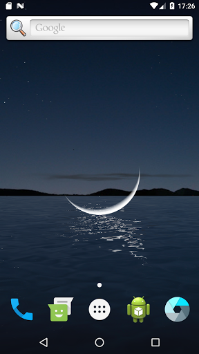 Papel de parede animado Lua sobre a água
