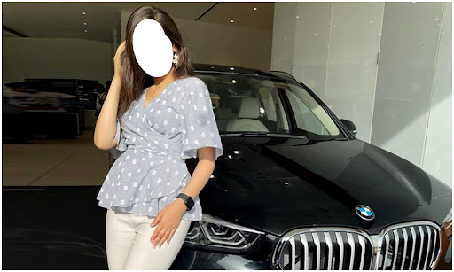 Women With Car Photo Frames Screen 2