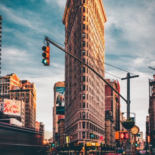 Flatiron landmark wallpapers logo