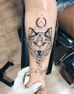 늑대 문신