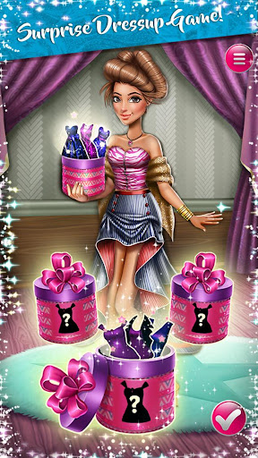 Dress up Game Tris Runway