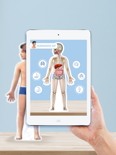 Screenshot of Humanoid 4D+