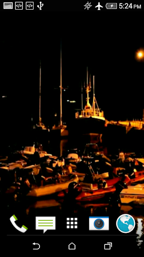 Boats At The Pier Wallpapers Screen 3