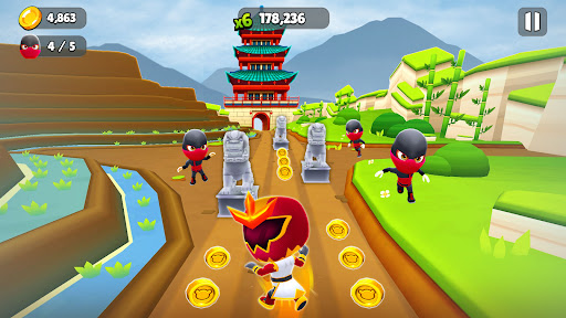 Panda Hero Run Game