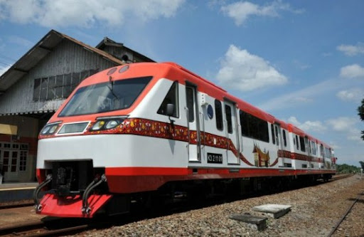 Kereta Indonesia Wallpaper Screen 3