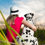 People with Animals Wallpapers icon