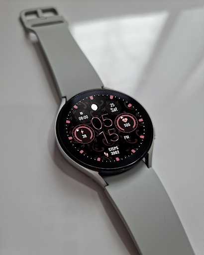 Rose Gold Screen 3