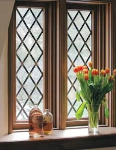 Simple & Elegant Window Trelli
