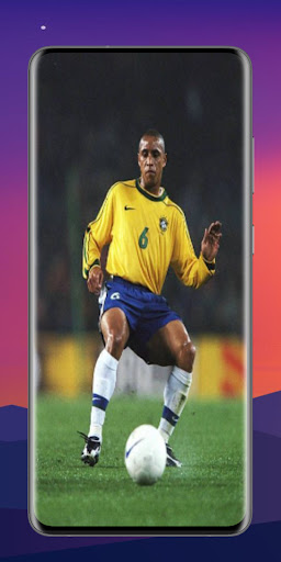Roberto Carlos 4K Wallpaper Screen 2