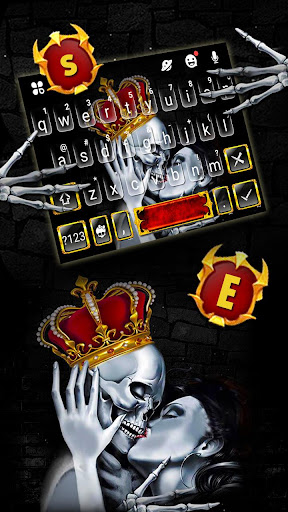 Crown Skull Kiss Keyboard Them Screen 2