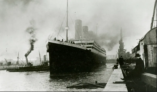 RMS Titanic. Titanic sinking