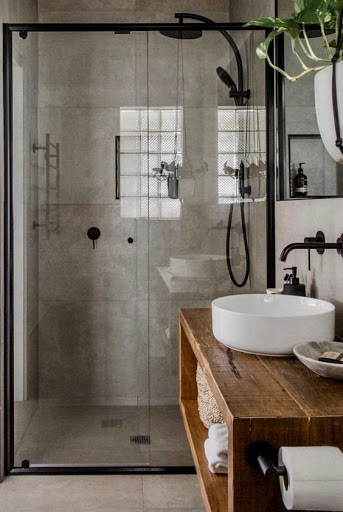 Screenshot of Industrial Home Decor