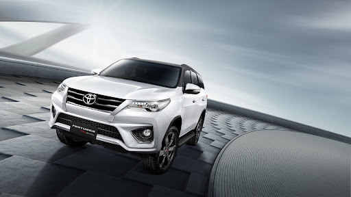 Android application Toyota Fortuner screenshort