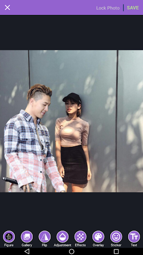 Take a selfie with Taeyang