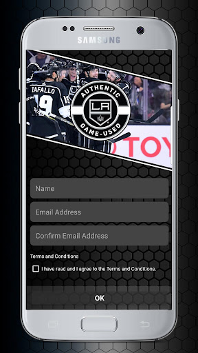 Game Used - LA Kings Game Used Screen 2