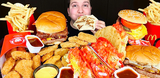 Mukbang ASMR Eating Screen 2
