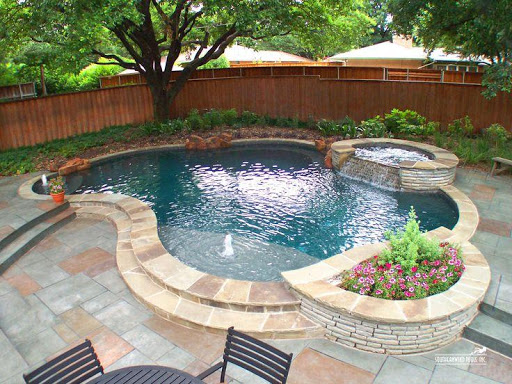 Backyard Pool Screen 3