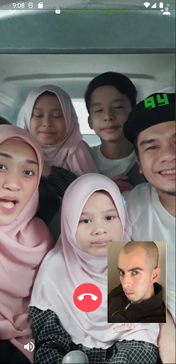 Android application Fake Video Call Arinaga Family screenshort
