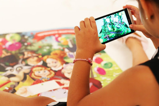 Android application Red Riding Hood AR screenshort