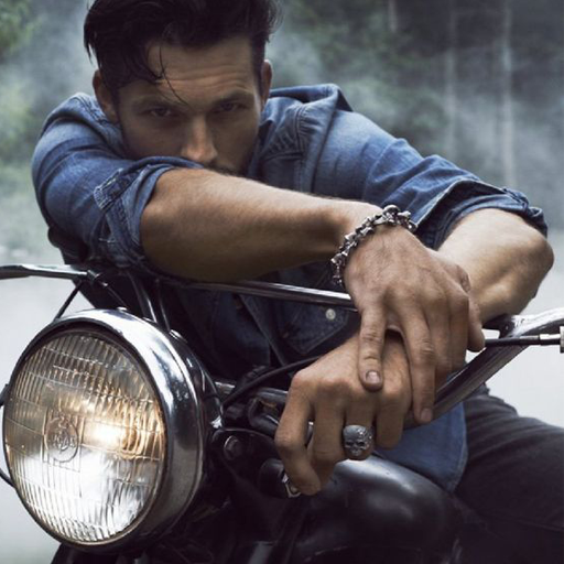 Biker Photoshoot Wallpapers logo