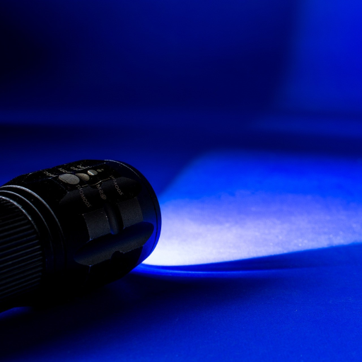 Ultimate Flashlight logo