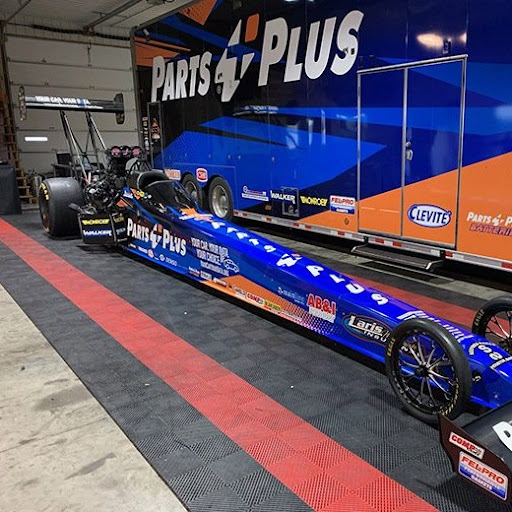 Top fuel dragster