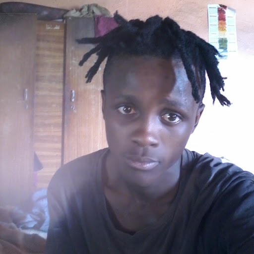 Axolile Wids Ngadlela