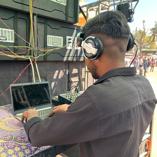 DJ ANIL