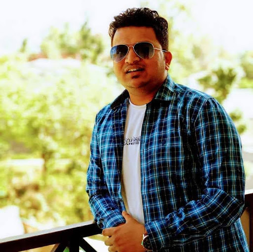 praveen shrivastav