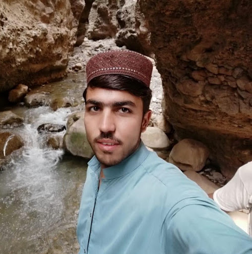 Amil Khan