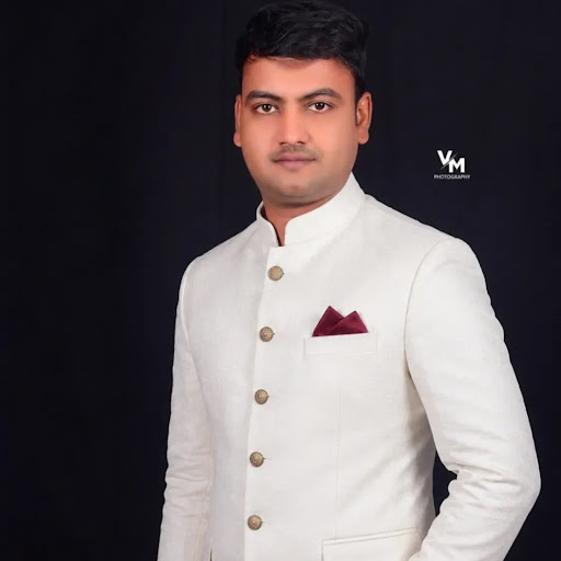 Mangesh more
