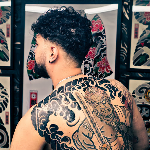 Simón Salvatierra L.