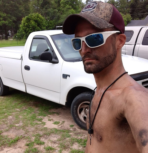 Ron Jon (Liz4rdking)