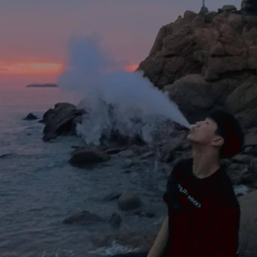 Отгон Сүх (Hades)