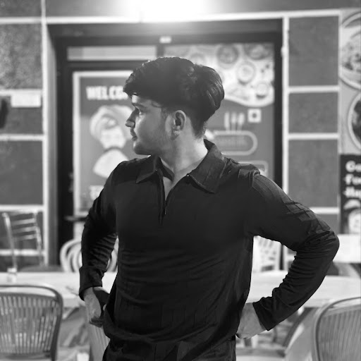 Manish Rawal