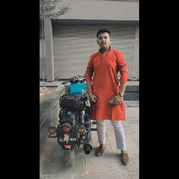Royal_boy_official_111
