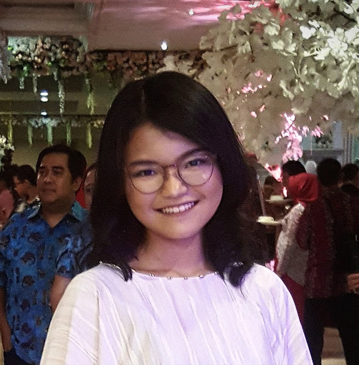 Estya Nadya Meitavany