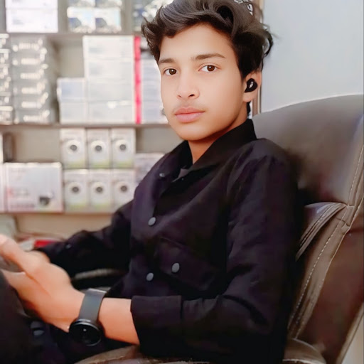 Uvesh Khan