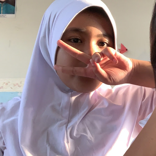 Syahla Almayra Pradipta