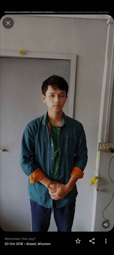 Lalthakimmawia Hnialum