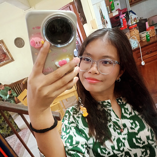 Khalishah Alma Rasyidul Munir